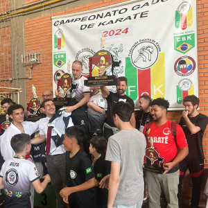 professor sensei Posebom Academia Dojokai