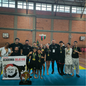 professor sensei Posebom Academia Dojokai