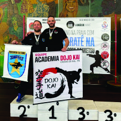 Karate na praia copa da dankentsu podium Master